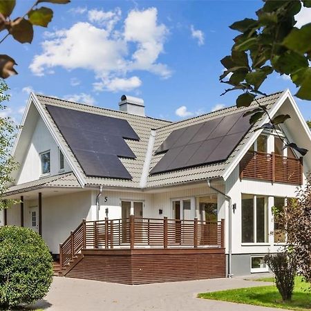 Entire Villa & Garden Between Varberg And Ullared Rolfstorp Экстерьер фото